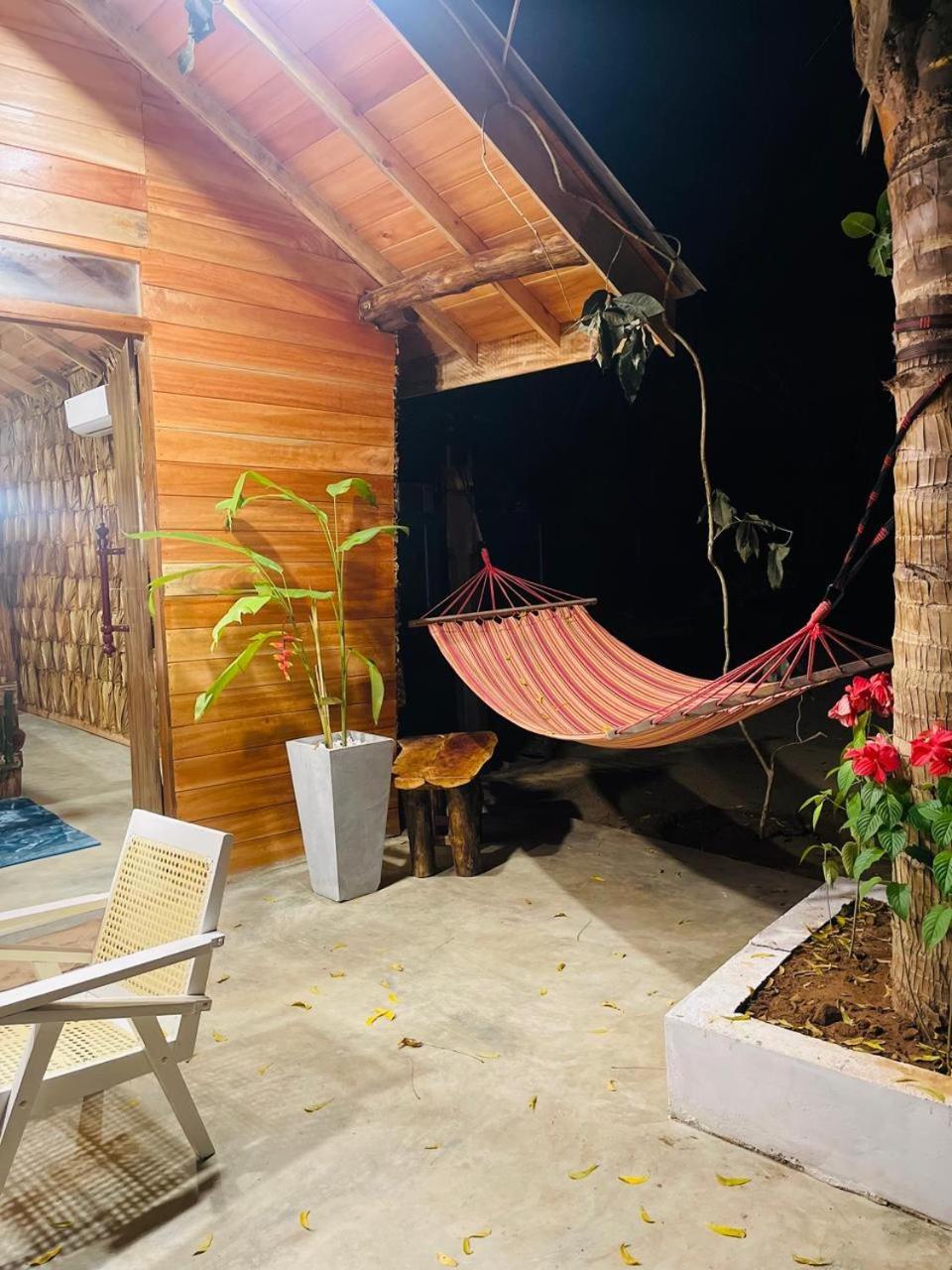 Swiss Kiss Beach Resort Uppuveli Bagian luar foto